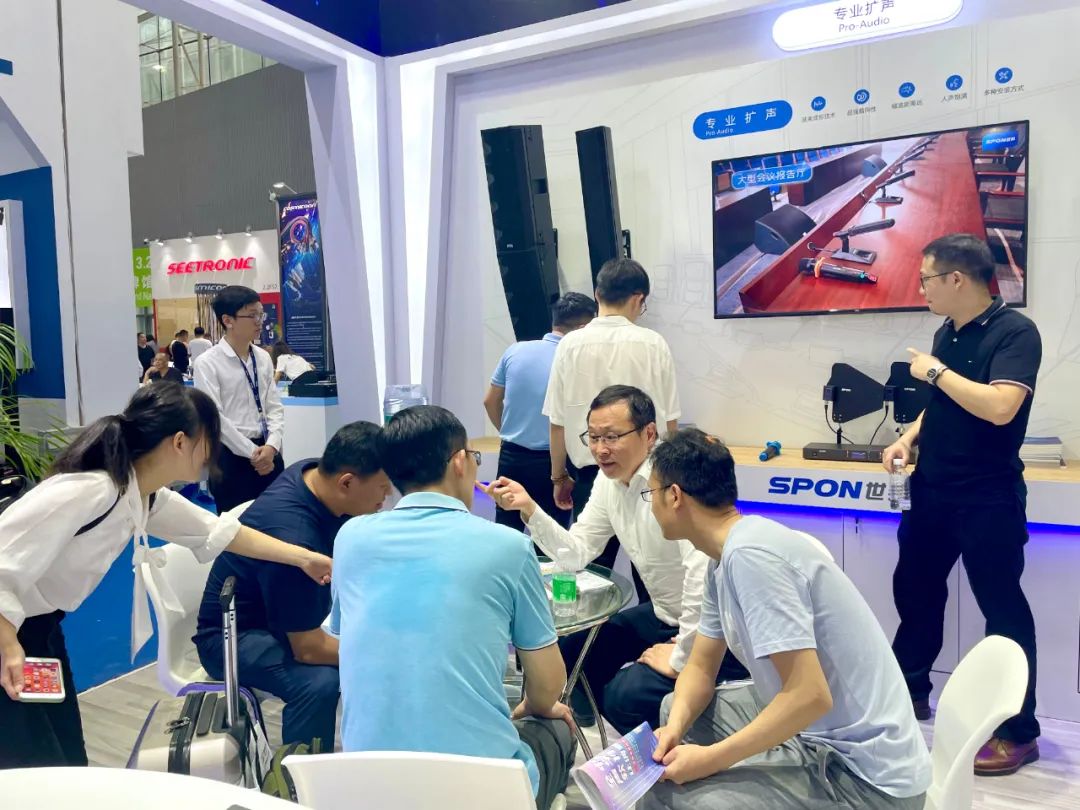 展會進行時 | 第21屆廣州國際專業(yè)燈光、音響展盛大開展