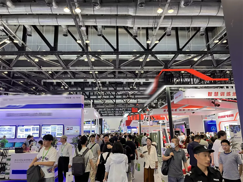 軍博會(huì)盛大開展！世邦通信自主創(chuàng)新，助力科技強(qiáng)軍