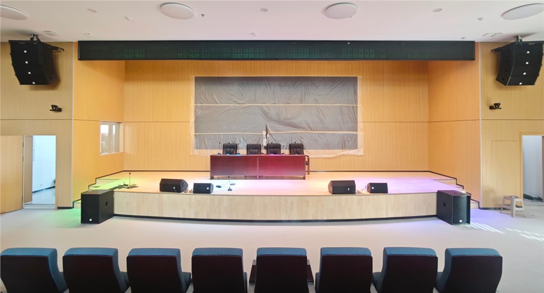 為什么專業(yè)的報告廳，需要讓聲音“等一等”？